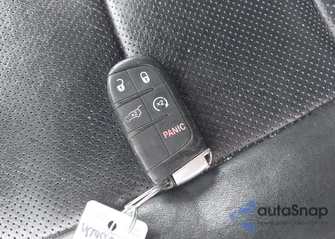 2015 Jeep Grand Cherokee Limited z USA, uszkodzony, nr VIN 1C4RJFBG1FC205657